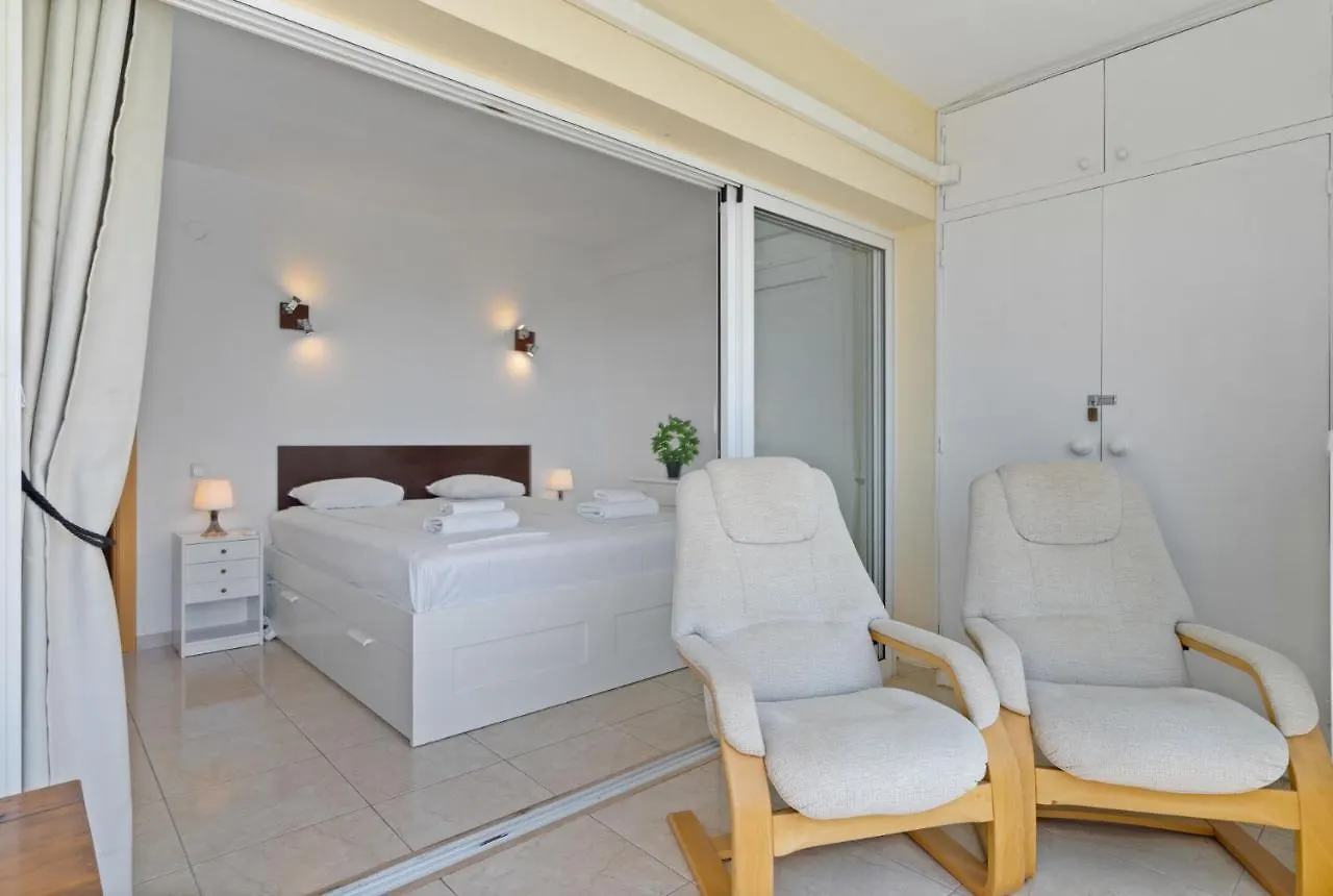 Seaview Apartment With Pool In Benalmadena By Costarentals - Ref 186