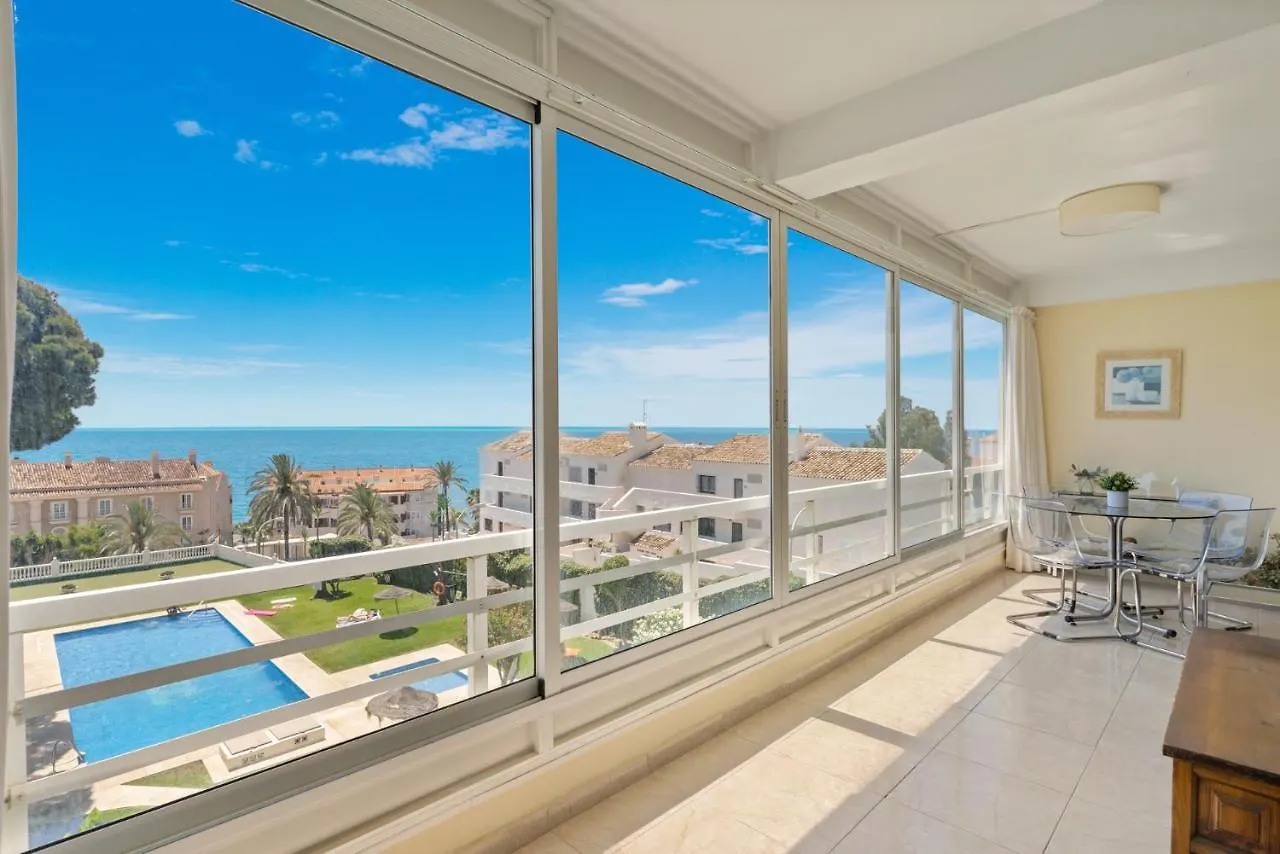 Seaview Apartment With Pool In Benalmadena By Costarentals - Ref 186