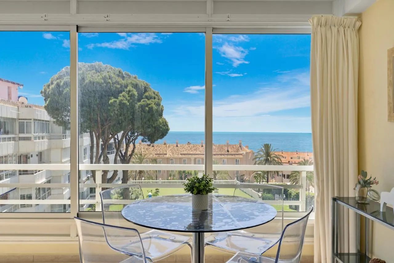 Seaview Apartment With Pool In Benalmadena By Costarentals - Ref 186